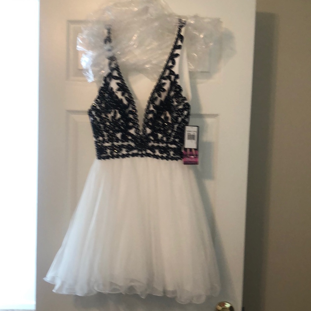 Dress navy n white